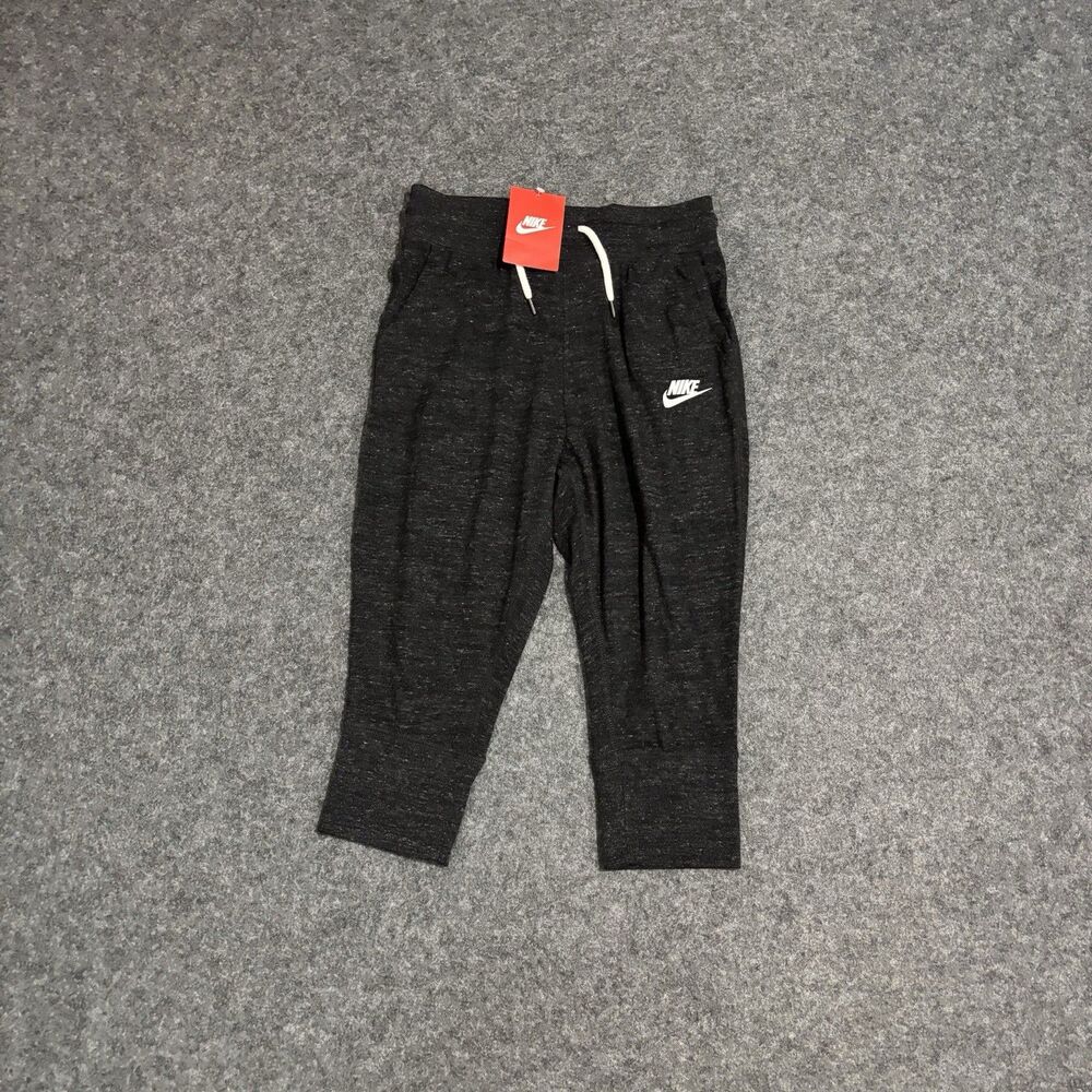 Nike Sportswear Gym Vintage Capri Joggers Girls Size Medium Charcoal Gray New